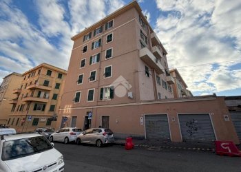 Trilocale Via alla Stazione di Rivarolo, Genova (zona Rivarolo) - foto 22