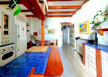 Apartment Corso Giuseppe Mazzini, Savona (neighborhood Centro) - photo 1