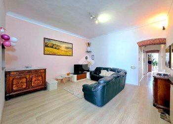 Apartment Corso Giuseppe Mazzini, Savona (neighborhood Centro) - photo 6