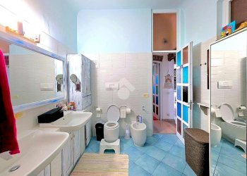 Apartment Corso Giuseppe Mazzini, Savona (neighborhood Centro) - photo 33