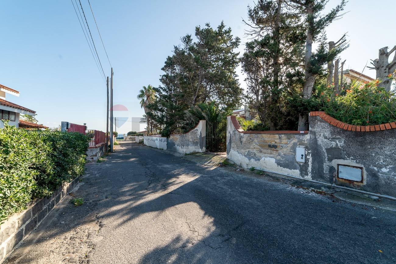 Edificio all\'aperto - Casa semi indipendente Via del Mare
 
snc, Augusta - foto 1