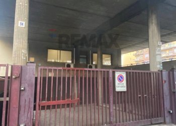 Edificio all\'aperto - Box Via Oliveto Scammacca
 
90, Catania - foto 4