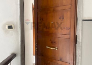 Hall / corridoio - Quadrilocale Viale Lorenzo Bolano
 
3, Catania - foto 18