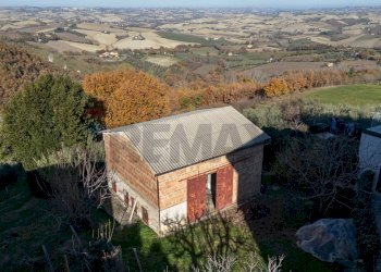 Casa all\'aperto - Terreno agricolo via Amendola
22, Montecarotto - foto 2