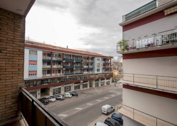 Edificio all\'aperto - Appartamento Via Martiri Della Resistenza
 
35, Ancona - foto 13