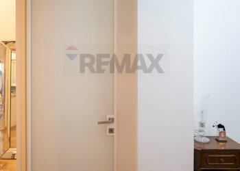 Hall / corridoio - Appartamento Via Martiri Della Resistenza
 
35, Ancona - foto 37