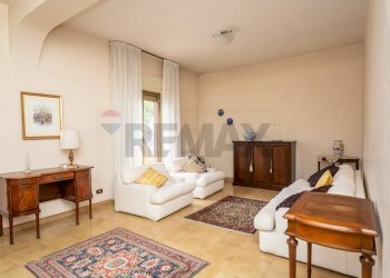 Soggiorno - Appartamento via regina elena
 
108, Francavilla di Sicilia - foto 15