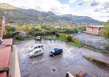 Vista delle montagne - Appartamento via regina elena
 
108, Francavilla di Sicilia - foto 52