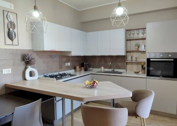 Cucina - Quadrilocale Via Garibaldi
 
72, Nizza di Sicilia - foto 2