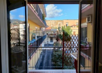 Balcone - Quadrilocale Via Garibaldi
 
72, Nizza di Sicilia - foto 35