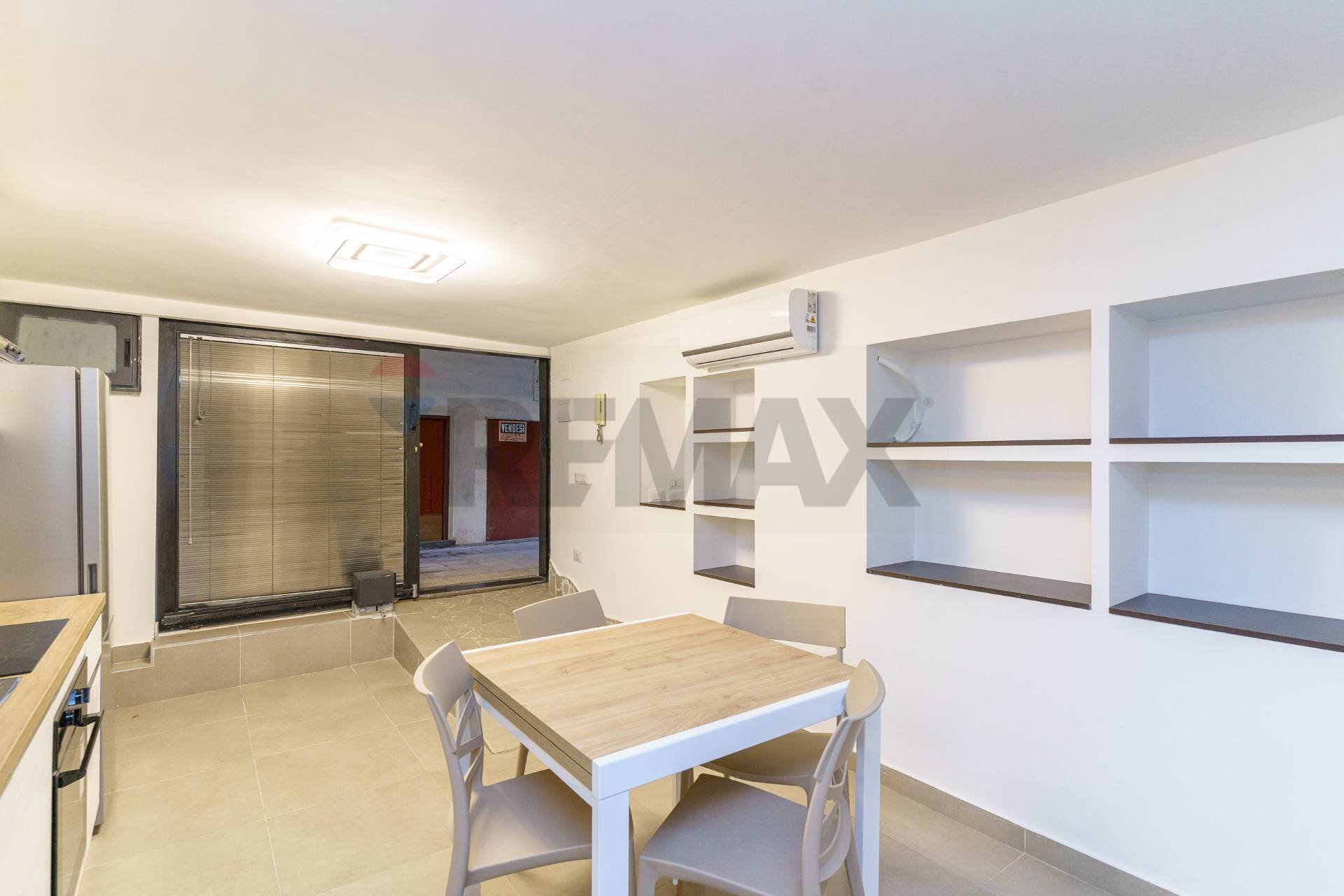 Sala da pranzo - Trilocale Via Francesca Corso
5, Catania - foto 3