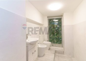 Bagno - Trilocale Via Francesca Corso
 
5, Catania - foto 16