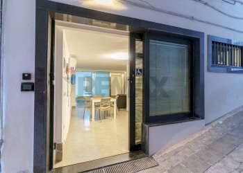 Terrazza - Trilocale Via Francesca Corso
 
5, Catania - foto 22