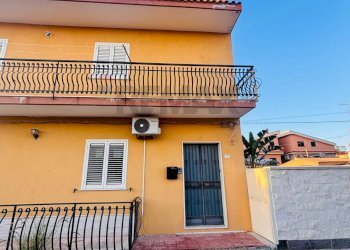 Casa all\'aperto - Casa semi indipendente VIALE EPICARMO CORBINO, Augusta - foto 4
