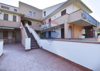 Terrazza - Trilocale Via Provinciale per Riposto
 
108, Acireale - foto 5