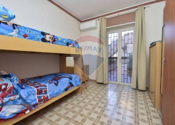 Camera / camera da letto - Trilocale Via Provinciale per Riposto
 
108, Acireale - foto 19