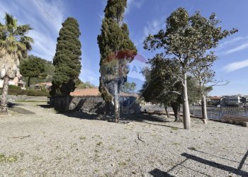 Giardino - Trilocale Via Provinciale per Riposto
 
108, Acireale - foto 39