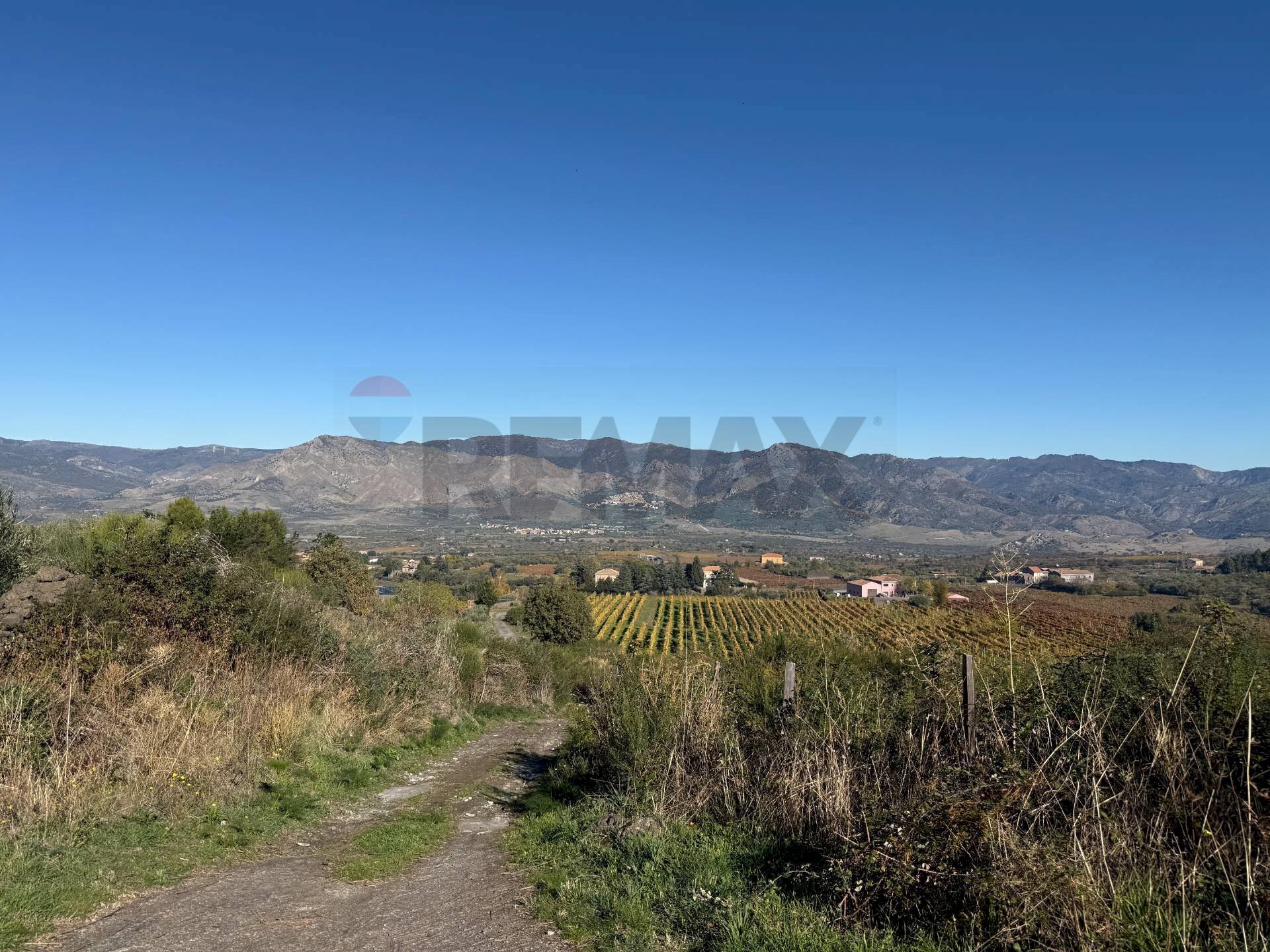 Vista delle montagne - Agricultural land contrada marchesa, Castiglione di Sicilia - photo 3