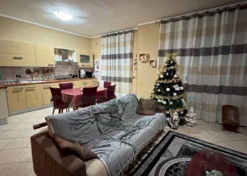 Foto 2 - Trilocale Quadrelle - foto 2