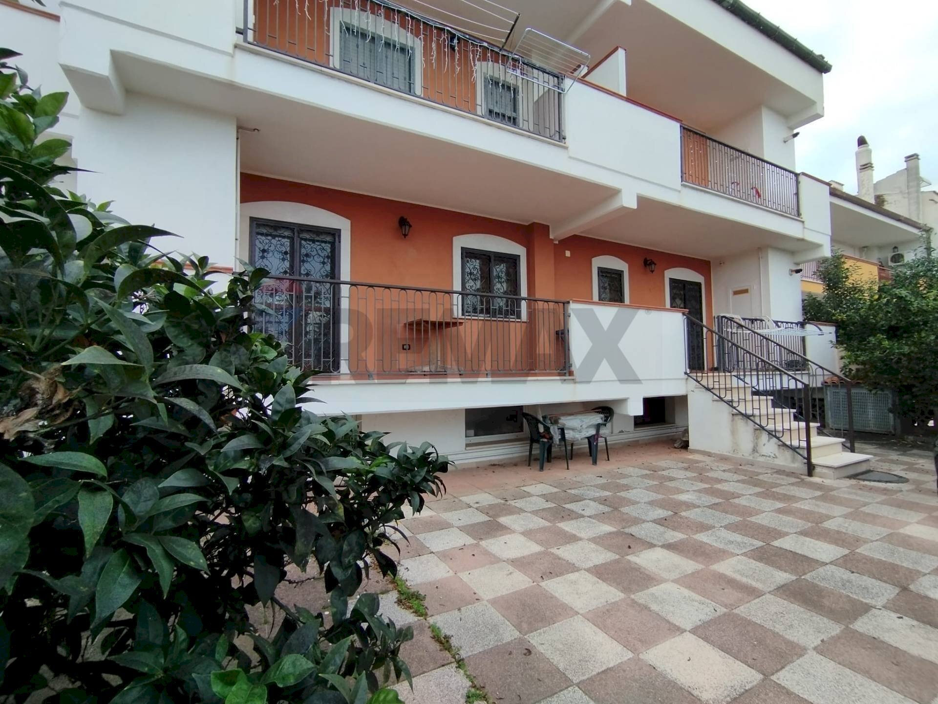 Casa all\'aperto - Casa semi indipendente Via Giuseppe De Nittis
 
18, Margherita di Savoia - foto 1