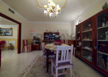Sala da pranzo - Casa semi indipendente Via Giuseppe De Nittis
 
18, Margherita di Savoia - foto 14