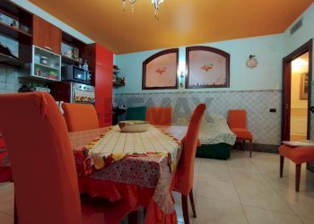 Sala da pranzo - Casa semi indipendente Via Giuseppe De Nittis
 
18, Margherita di Savoia - foto 21