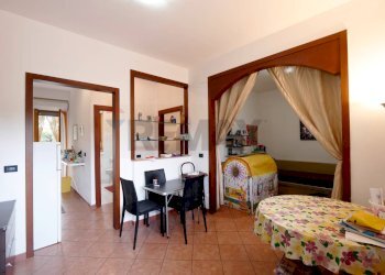 Sala da pranzo - Casa semi indipendente Via Raffaele Resta
 
2, Bari - foto 4