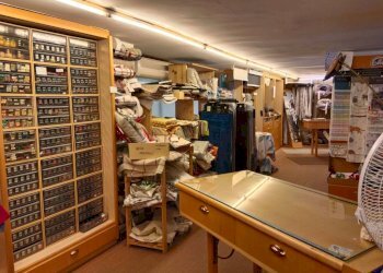 Interno non residenziale - Negozio via 20 Settembre, 39, Cuneo (zona Centro) - foto 14