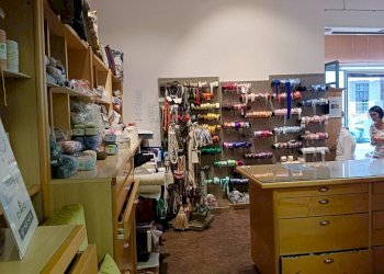 Interno non residenziale - Negozio via 20 Settembre, 39, Cuneo (zona Centro) - foto 18