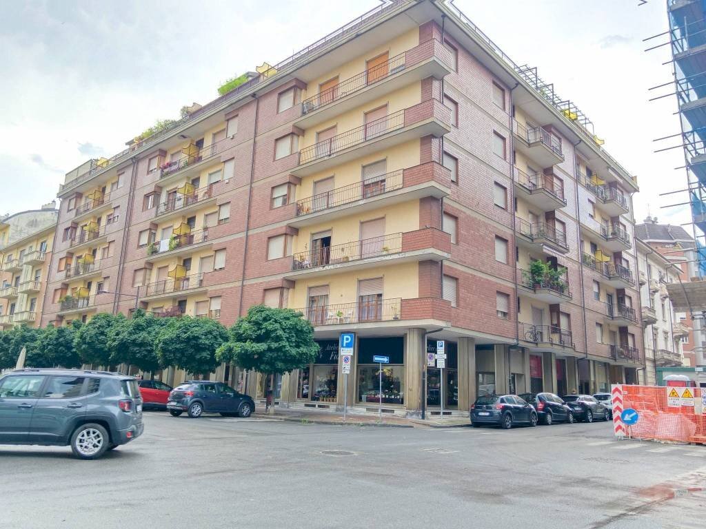 Facciata - Four-room apartment corso Annibale Santorre di Santarosa, 20, Cuneo (neighborhood Centro) - photo 1