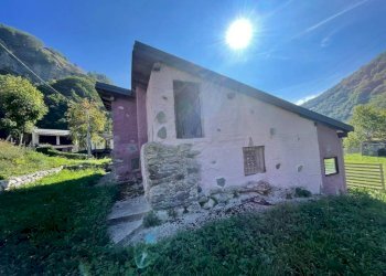 Facciata - Rustico Località San Giacomo Saret, Demonte - foto 4