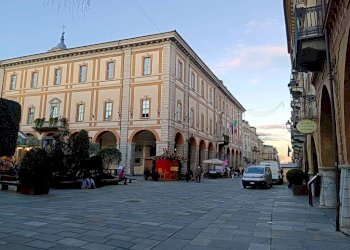 Zona - Negozio via Roma, 27, Cuneo (zona Centro) - foto 1