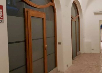 Interno non residenziale - Negozio via Roma, 27, Cuneo (zona Centro) - foto 21