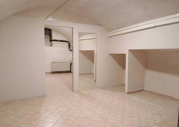 Box auto - Negozio via Roma, 27, Cuneo (zona Centro) - foto 26