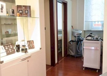 Corridoio - Office piazza Europa, 12, Cuneo (neighborhood Centro) - photo 26