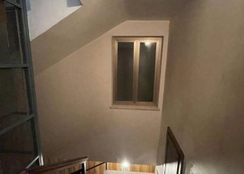 Interno palazzo - Appartamento via Martiri e Caduti per la Libertà, 9, Demonte - foto 3