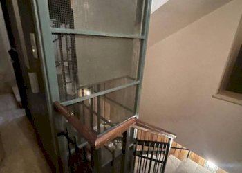 Interno palazzo - Appartamento via Martiri e Caduti per la Libertà, 9, Demonte - foto 4