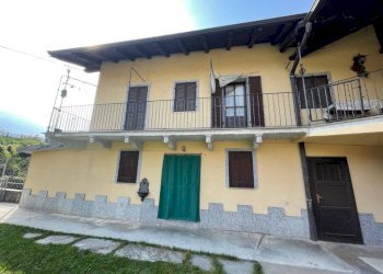 Facciata - Appartamento via San Giovanni, 10, Demonte - foto 1