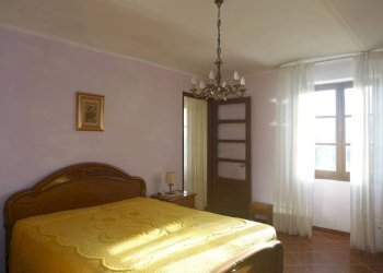 Camera da letto - Rustico strada Bricco, Nizza Monferrato - foto 10