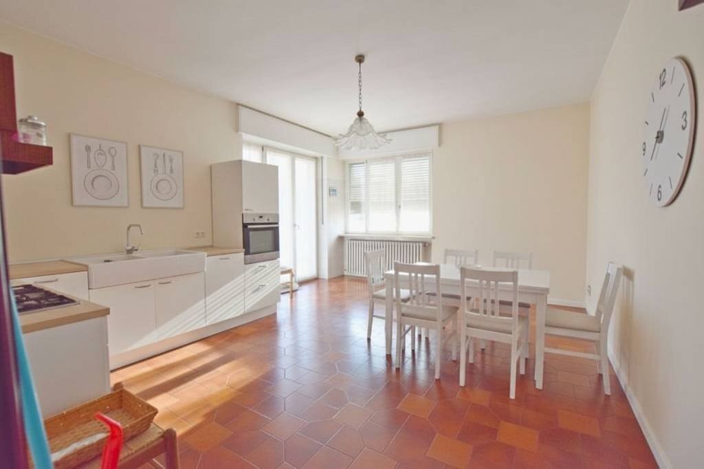 Cucina - Trilocale strada Statale del Colle di Nava Sud, 13, Mondovì - foto 2