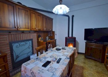 Cucina - Quadrilocale via Bernardino Viglione, 48, Mombasiglio - foto 5