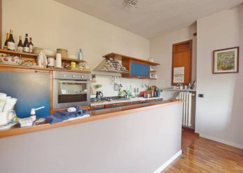 Cucina - Quadrilocale strada Statale del Colle di Nava Sud, 13, Mondovì - foto 8