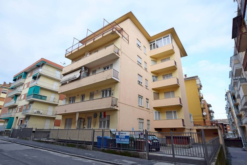 Facciata - Trilocale via Lorenzo Eula, 6, Mondovì - foto 1