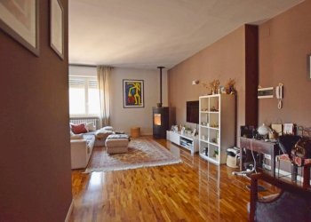 Salone - Villa strada Statale del Colle di Nava Sud, 13, Mondovì - foto 2