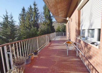 Terrazzo - Villa strada Statale del Colle di Nava Sud, 13, Mondovì - foto 19