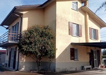 Facciata - Villa contrada Vertecchia, Pietradefusi - foto 9