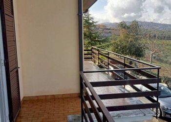 Terrazzo - Villa contrada Vertecchia, Pietradefusi - foto 44