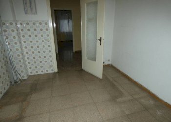 Cucina - Quadrilocale piazza Urbano Prunotto, Alba - foto 1