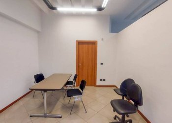 Ufficio - Shop via Apparizione, Genova (neighborhood Borgoratti) - photo 3