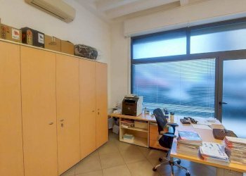 Ufficio - Shop via Apparizione, Genova (neighborhood Borgoratti) - photo 4